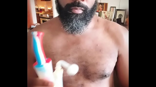 Earlean Smokes Amateur Webcam Gay Games Models Party Big Tits Sex