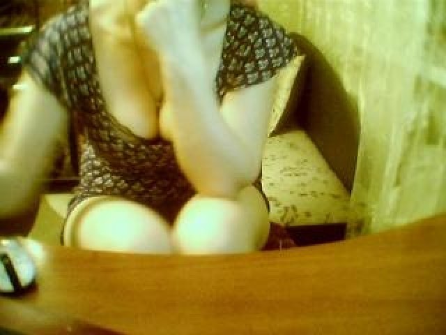 Grasy7 Tits Webcam Brunette Webcam Model Female Green Eyes Pussy