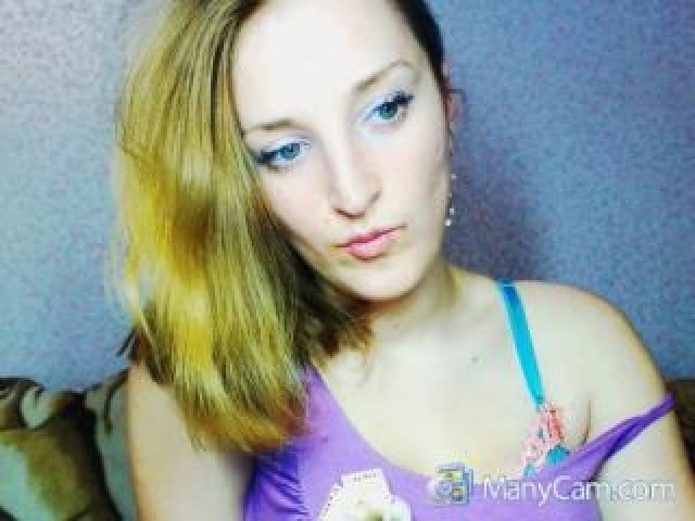 Miskapriz1 Webcam Model Female Shaved Pussy Tits Blonde Caucasian