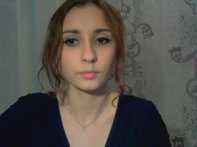 VincentiaX Straight Tits Brown Eyes Webcam Model Caucasian Female