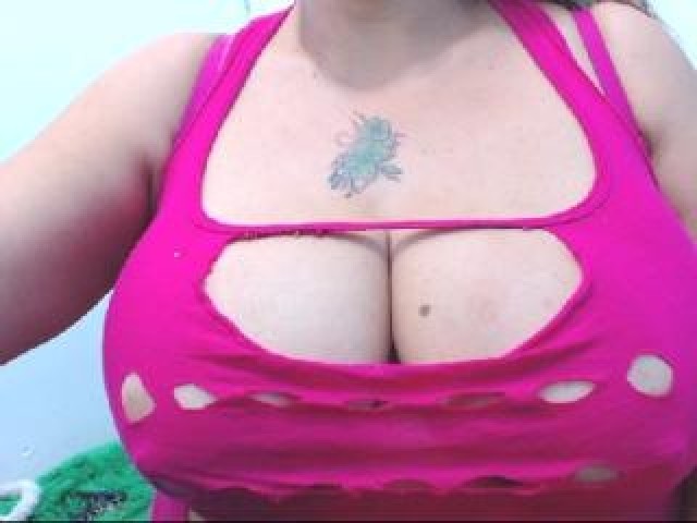 SweetKittenXx Straight Tits Hispanic Mature Webcam Female Latina