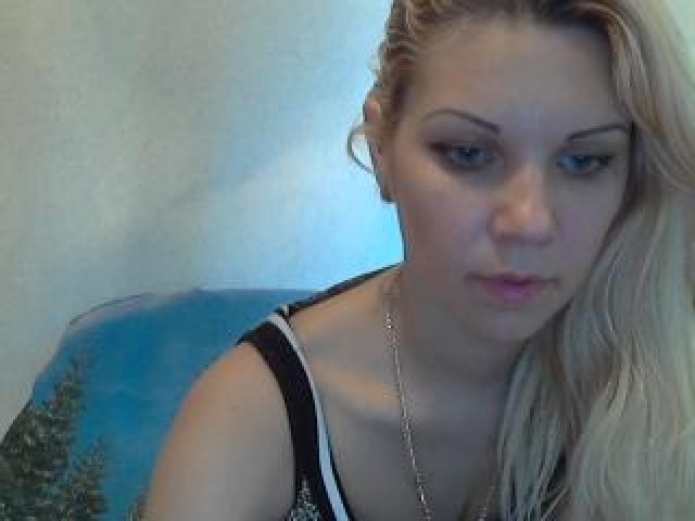 AylaAverMaN Babe Small Tits Pussy Shaved Pussy Caucasian Webcam Model