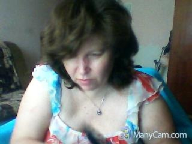 Elwira89 Blue Eyes Straight Female Webcam Model Medium Tits Webcam