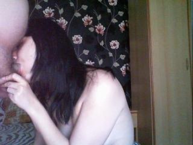 Kosmygeo Webcam Model Caucasian Female Straight Brown Eyes Brunette