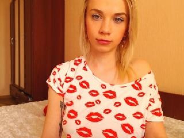 SexDancer Teen Blonde Caucasian Female Webcam Model Pussy