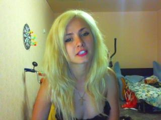 Lerochkakiss Brown Eyes Blonde Shaved Pussy Webcam Model Female Teen