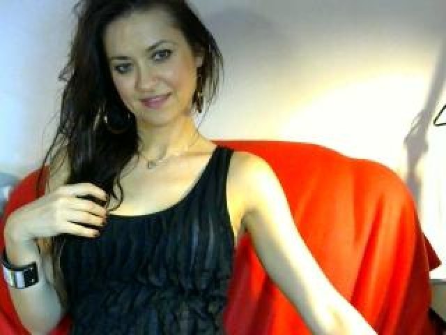 Carolain20 Caucasian Female Blonde Webcam Model Teen Webcam Green Eyes