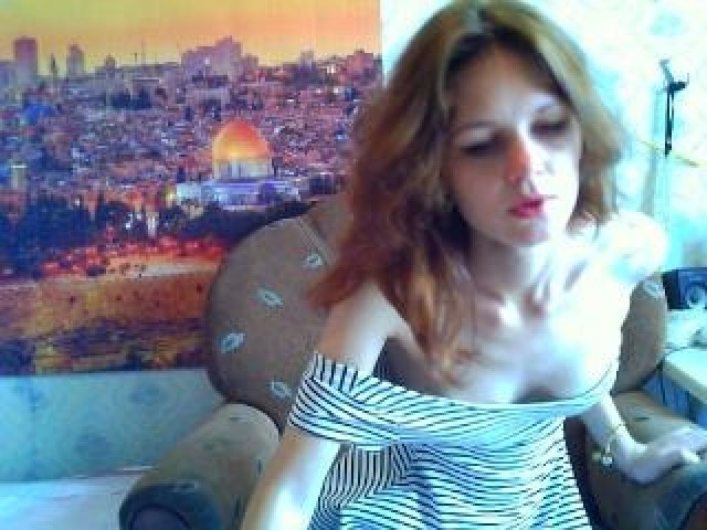 Stress_eaters Green Eyes Webcam Female Trimmed Pussy Couple Male Teen