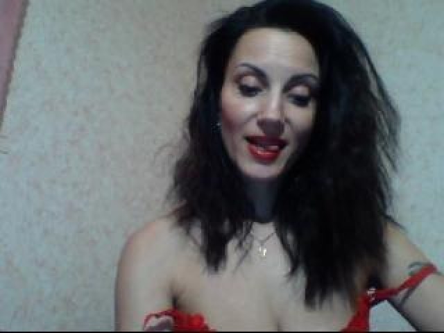 MissBreeze Webcam Middle Eastern Trimmed Pussy Green Eyes Pussy