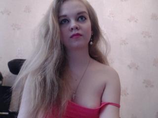 Sagita666 Blue Eyes Webcam Model Female Medium Tits Teen Straight