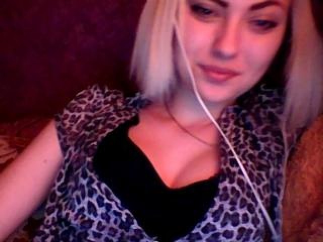 Kisalala Caucasian Teen Webcam Model Webcam Shaved Pussy Blonde