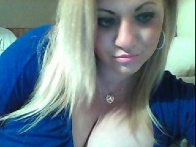 SweettAnna Tits Shaved Pussy Female Blonde Blue Eyes Webcam