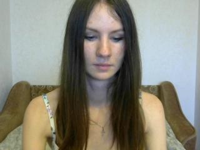 Olesssay Live Shaved Pussy Bombshell Webcam Model Brunette