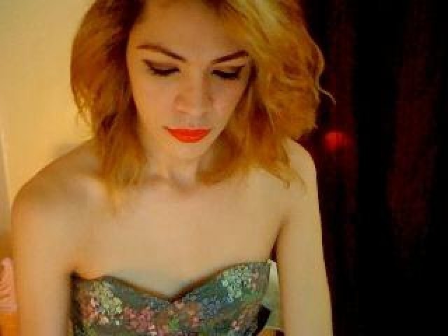 JESSY08 Webcam Brown Eyes Blonde Webcam Model Babe Medium Cock