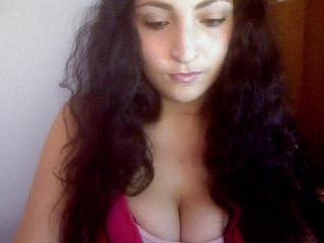 Darynax Shaved Pussy Webcam Green Eyes Straight Female Tits