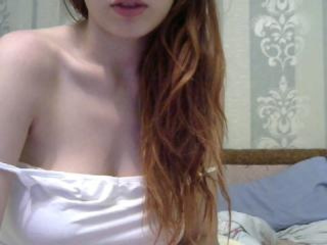 ZAlexEndRich Brunette Female Webcam Teen Shaved Pussy Couple Tongue