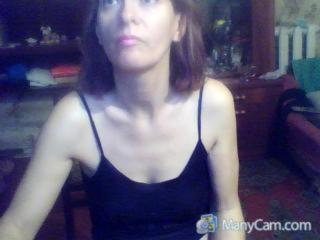 Alianna Live Tits Medium Tits Female Brown Eyes Brunette Caucasian