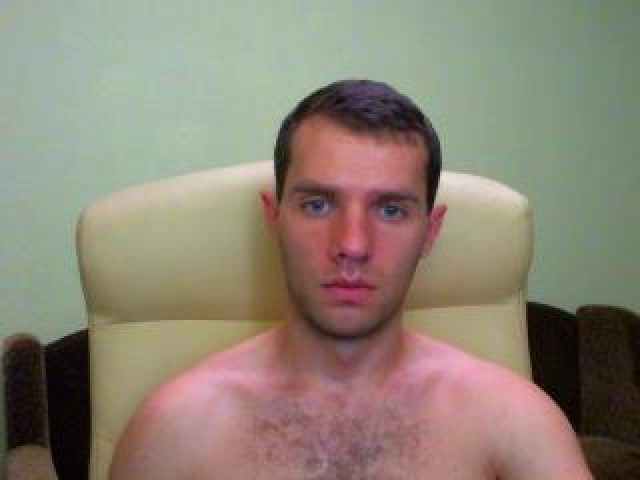 Streetkid Hairy Pussy Caucasian Blue Eyes Webcam Brunette Male Pussy