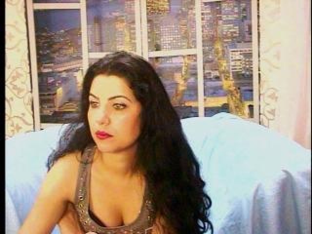 Larisaa Brunette Shaved Pussy Webcam Model Tits Pussy Webcam
