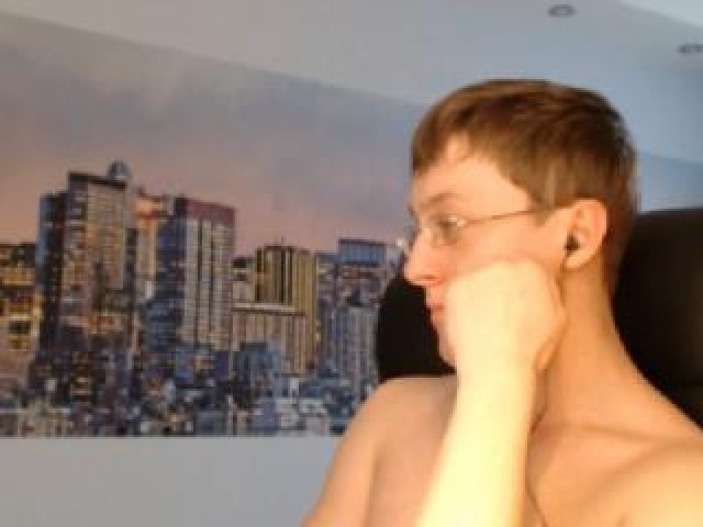 Pojarskij Webcam Blonde Webcam Model Trimmed Pussy Cock Male