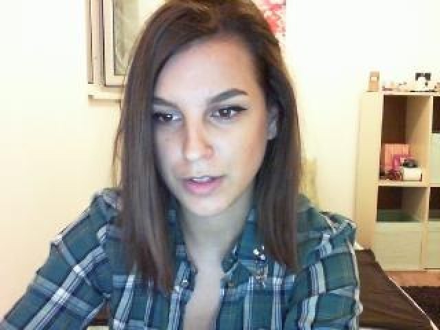 MissMirana Webcam Teen Female Brown Eyes Shaved Pussy Webcam Model