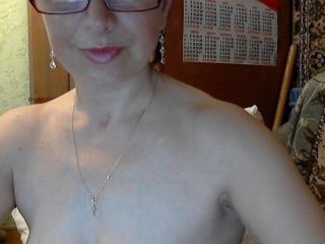 WART501 Medium Tits Green Eyes Tits Pussy Female Webcam Model