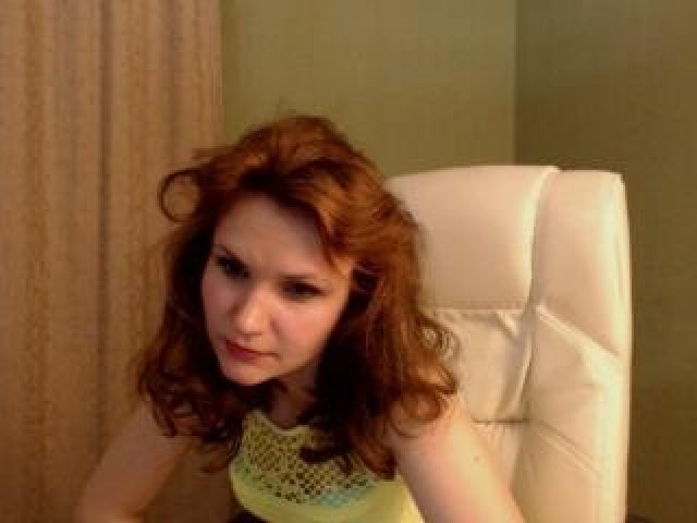 Paulinne Pussy Medium Tits Straight Teen Caucasian Tits Webcam