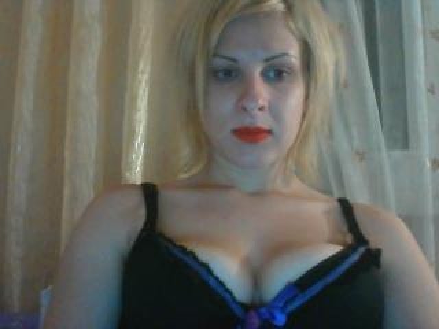 Liana20 Babe Tits Straight Female Webcam Model Caucasian