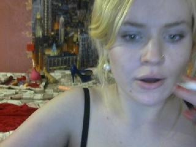 Anzela19912 Webcam Model Caucasian Blonde Webcam Babe Medium Tits