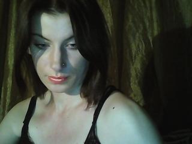Liussyy Webcam Shaved Pussy Straight Webcam Model Female Green Eyes