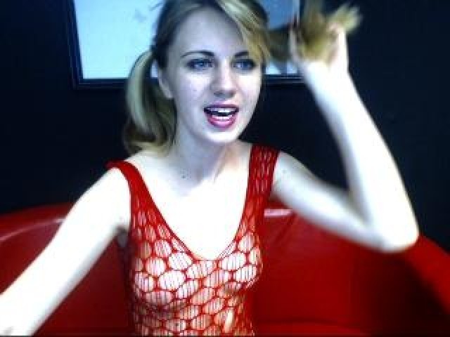 DeniseJewel Straight Shaved Pussy Webcam Blue Eyes Female Teen