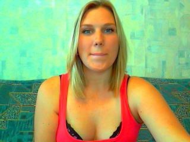PrDiana Webcam Model Straight Tits Blonde Babe Shaved Pussy