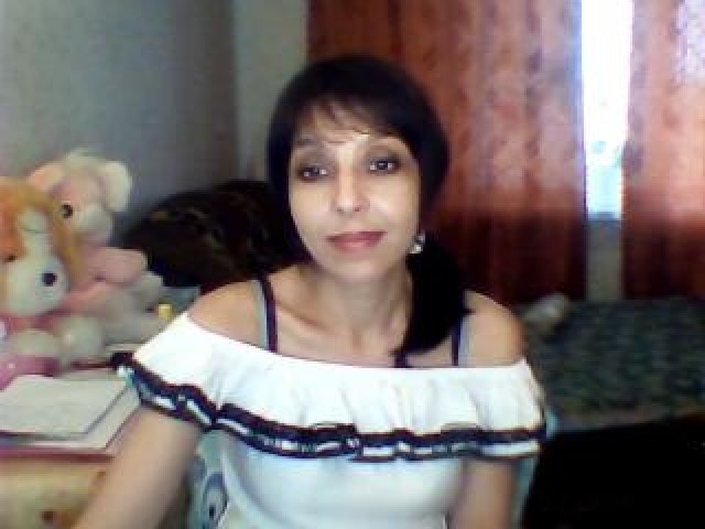 Alibina84 Straight Babe Brown Eyes Brunette Webcam Model Medium Tits