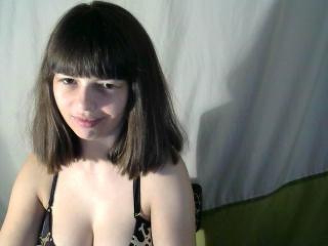 Seksikisa1 Webcam Model Large Tits Brunette Caucasian Female