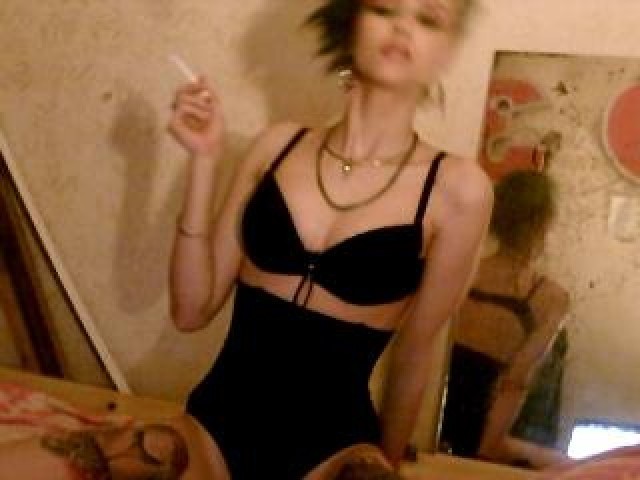 Widow666 Webcam Model Tits Brunette Green Eyes Shaved Pussy Female