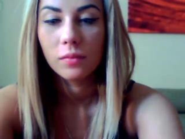 Coletta25 Shaved Pussy Pussy Female Straight Tits Webcam Model Blonde