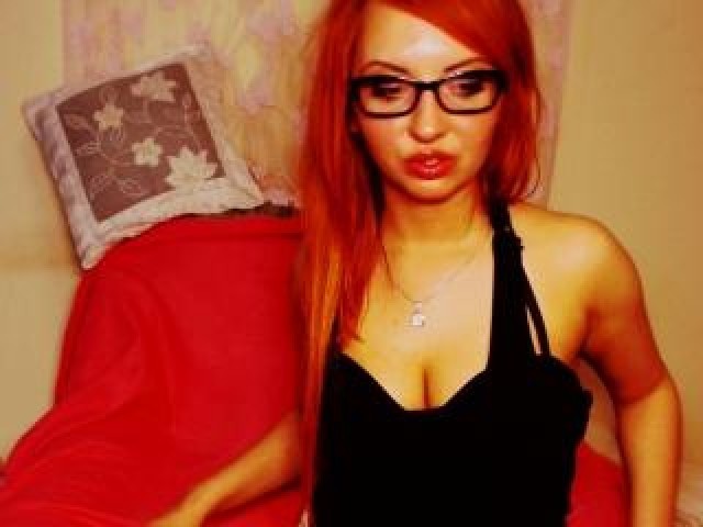 MelodySexy Babe Redhead Medium Tits Webcam Shaved Pussy Female Tits