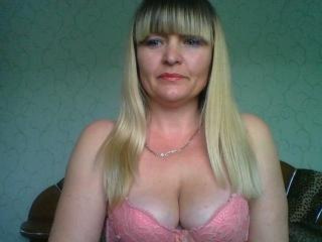 Rokssana Blonde Webcam Model Medium Tits Green Eyes Female Caucasian