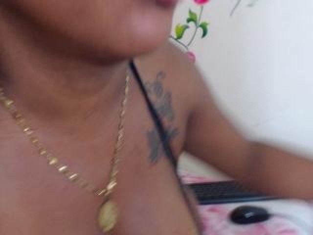 Angietitshot Straight Tits Shaved Pussy Babe Webcam Model Ebony Hot