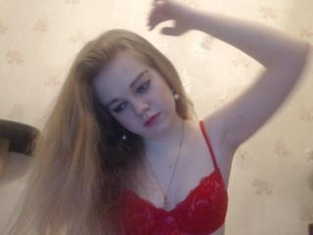 Sagita666 Blue Eyes Teen Webcam Model Pussy Shaved Pussy Tits