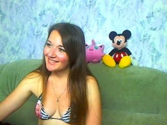 BellaDoll Medium Tits Webcam Female Caucasian Straight Webcam Model