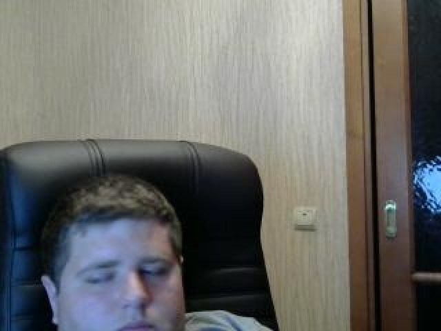 Dmitriy_San40 Webcam Model Pussy Male Teen Brown Eyes Cock Webcam