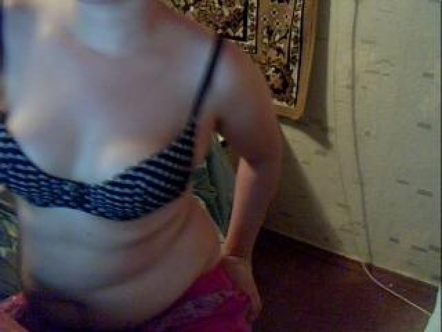 Hanna410 Brunette Webcam Straight Female Tits Webcam Model