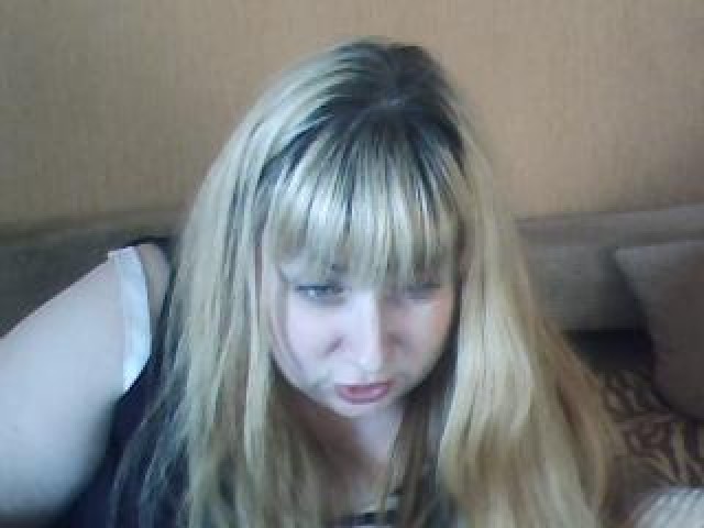 Dolche_Gabi Straight Webcam Model Female Medium Tits Caucasian Tits