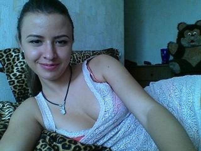 Alishu Brunette Webcam Pussy Tits Caucasian Medium Tits