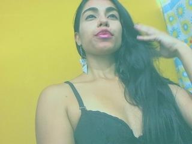 JohanneLatine Webcam Pussy Latino Brunette Latina Tits Webcam Model Teen