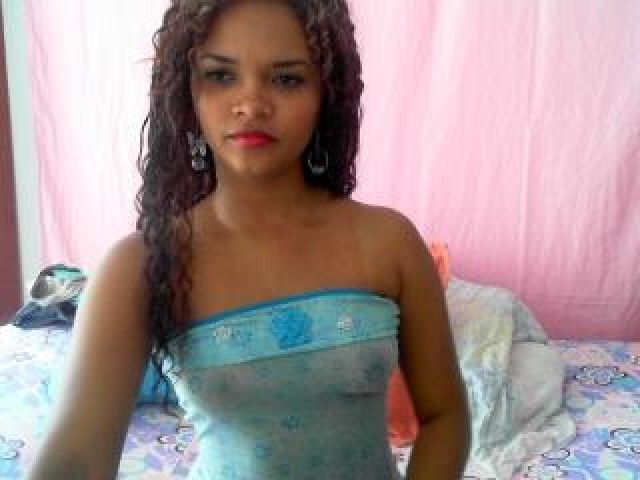 SHILOUH Webcam Model Pussy Hispanic Shaved Pussy Brown Eyes Teen