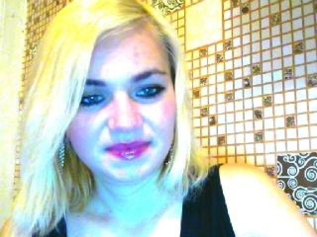 Icebabyxll Webcam Shaved Pussy Middle Eastern Webcam Model Teen Pussy