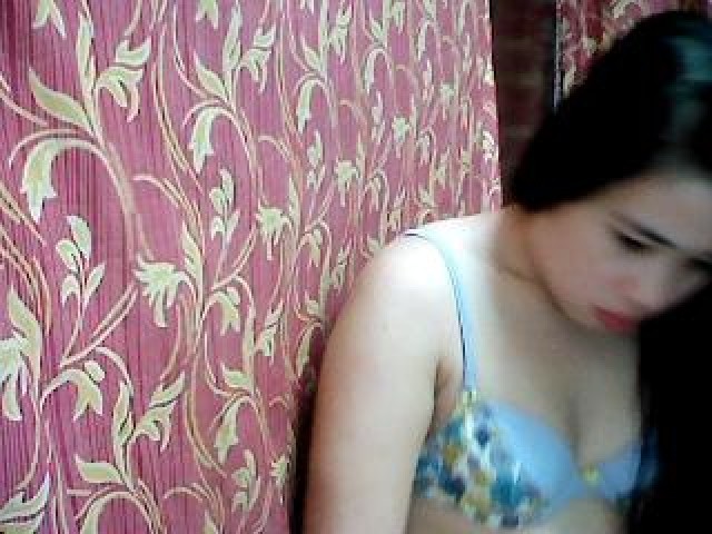 XxCOLLENExX Medium Tits Brown Eyes Webcam Model Asian Webcam Female