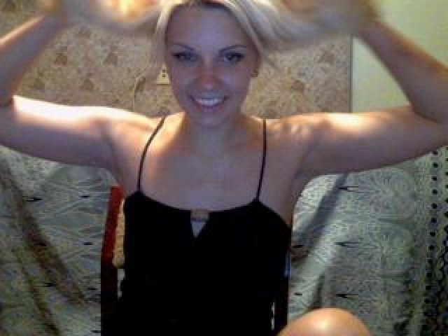 AylaAverMaN Babe Blonde Tits Pussy Webcam Green Eyes Small Tits